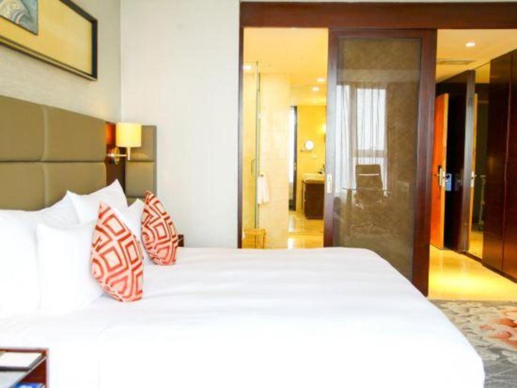 Wenzhou Binhai Grand Hotel Exterior foto